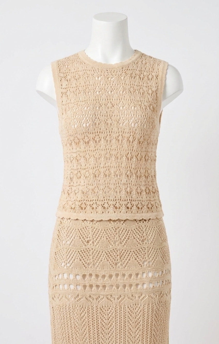 NEW SADIE & SAGE dya scallop hem sweater tank in cream